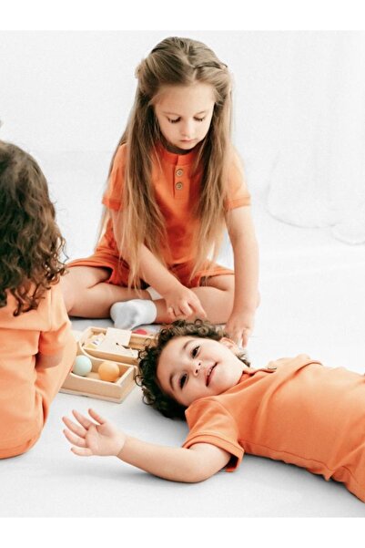 dura kidz Clementine pajamas for boys and girls, 100% cotton, soft and gentle on children's sensitive skin.