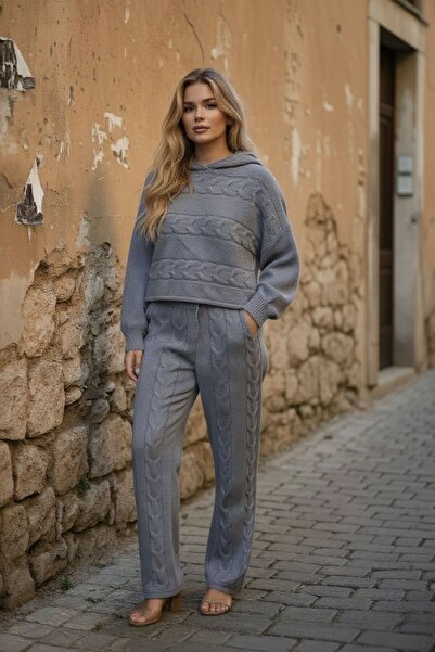 Bliss Women's Hair Braid Detailed Batwing Sleeve Knitwear Bottom-Top Set