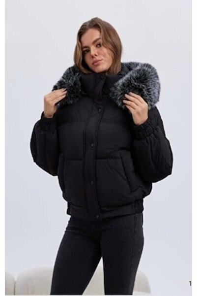 OEM Women's Black Quilted Jacket with Fur-Lined Hood, Modern Warm Winter Style, Size XL