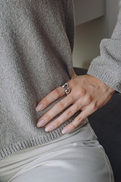 Sunday Hugs خاتم سبرينا الفضي