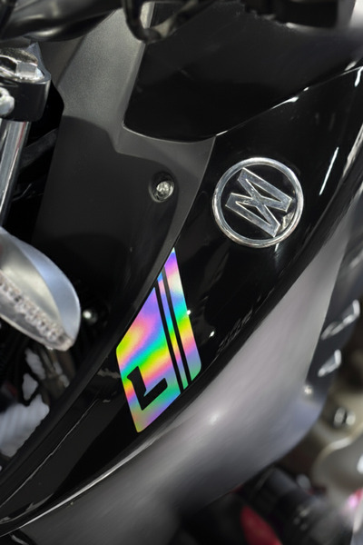 Banxtre ملصق تفاصيل الشعار الأمامي بحرف L لـ Mondial Drift-L (يمين ويسار)