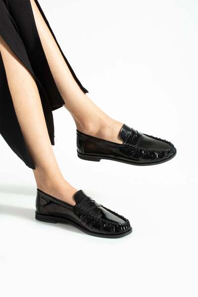 diclepolat Kadın Siyah Rugan Loafer Günlük Ayakkabı Saraçlı Düz Taban Verna