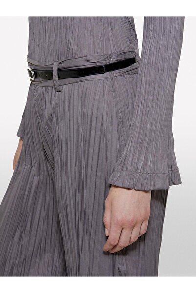 Sisley Long Sleeve Round Neck Blouse with Flared Hem Detail Women's Smoked Blouse - 324A5Iwwlq07D