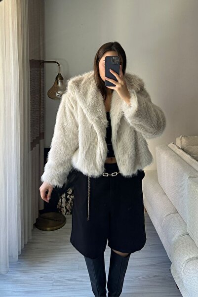 Hollyhocks Soft Textured Premium Fur with Lining (No Pockets or Buttons)