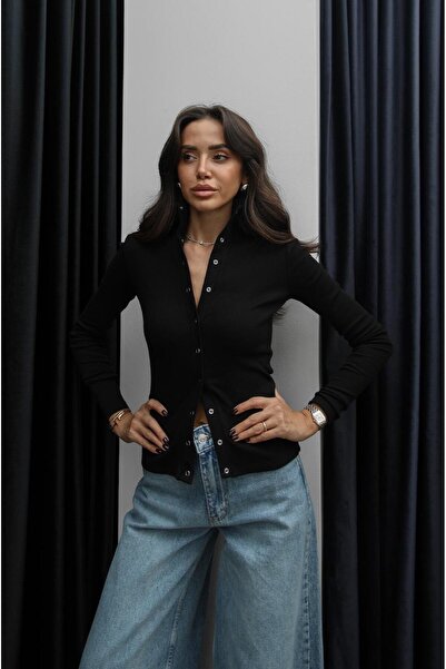 Havoş Black Long Sleeve Blouse with Snap Buttons on the Front