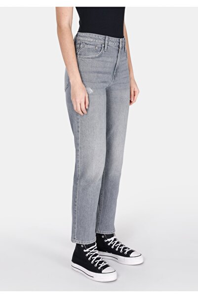 Colin's Boyfriend Fit Women's Grey Denim Jean Pants