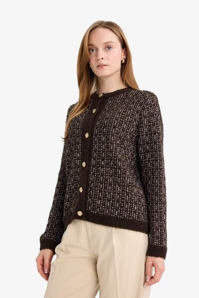 DeFacto Regular Fit Crew Neck Buttoned Knitwear Cardigan D7671Ax25Wn