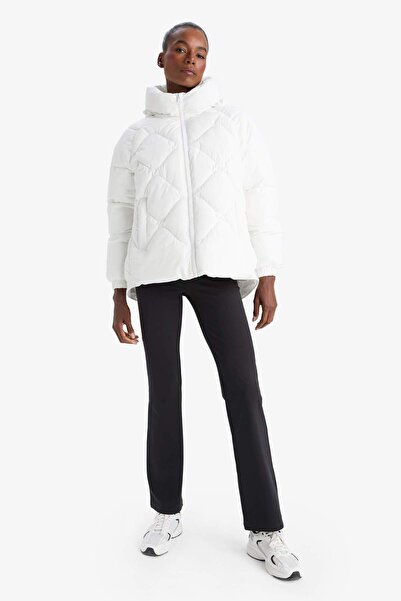 DeFacto DeFactoFit Water Repellent O oversized Fit Wide Fit K με κουκούλα Φουσκωτό παλτό με τσέπες με φερμουάρ E9260AX25AU