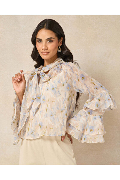 REDTAG بلوزة بوهو نسائية زرقاء اللون مع كشكشة وربطة عنق