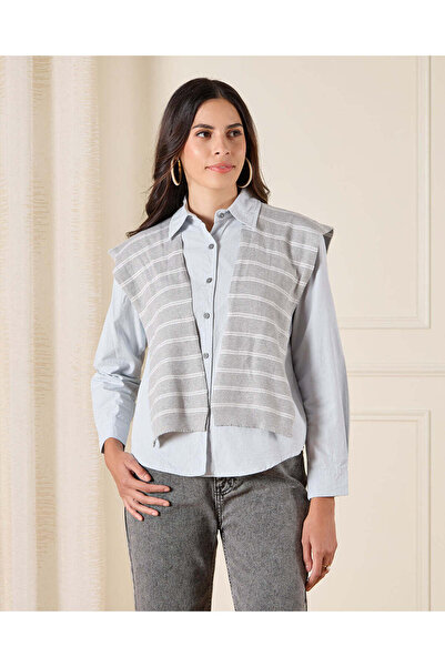 REDTAG بلوزة قميص نسائية زرقاء بأزرار مع وشاح