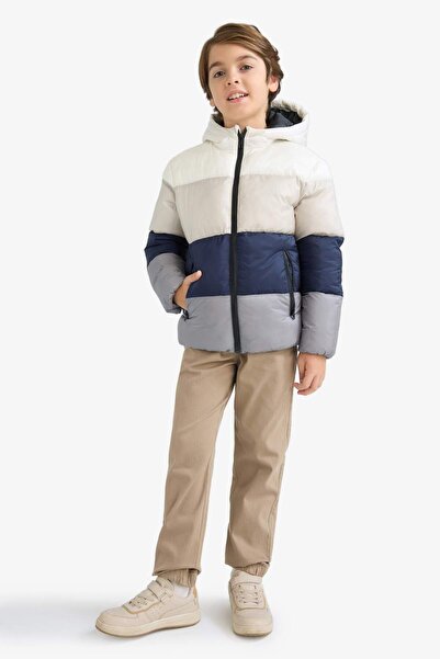 DeFacto Хлопчача водовідштовхувальна куртка з капюшоном, підкладкою з флісу та блискавкою E7381A825WN