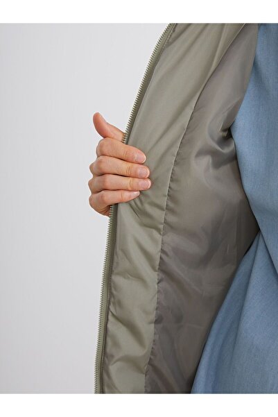 LC Waikiki Lcw Vision Women's Hooded Puffer Jacket