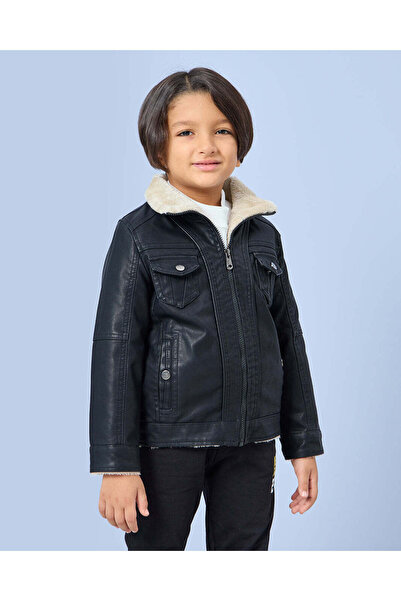 REDTAG جاكيت طيار مبطن بالفرو الصناعي باللون الأسود للأولاد