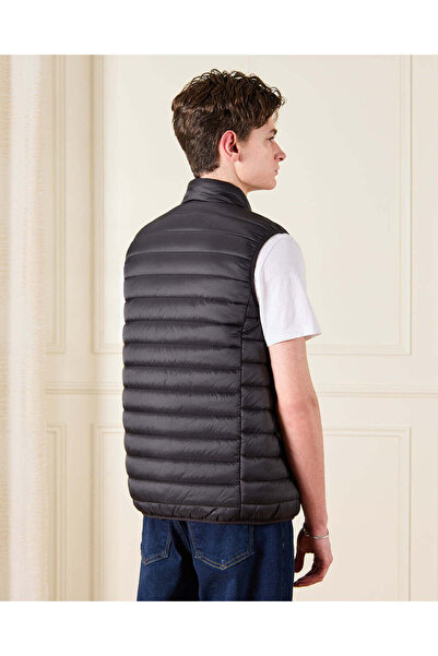 REDTAG Senior Boys Black Padded Gilet Jacket