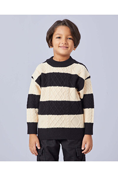 REDTAG سترة مخططة باللون الأسود للأولاد