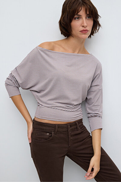 MERLİ. Μπλούζα Merli με λεπτές ρίγες