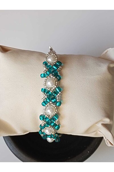 Yellow Tulip Bratara handmade realizata cu perle din sticla