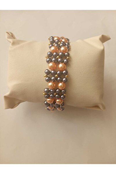 Yellow Tulip Handmade bracelet made with glass beads