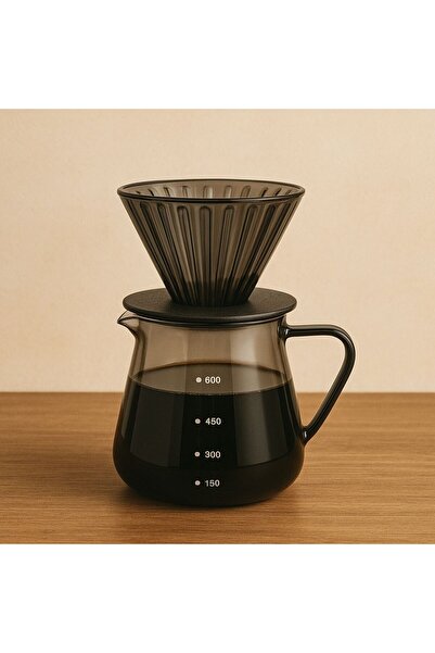 unbranded Distillation kit, funnel and server 02