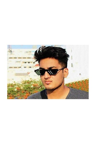 zola Sunglasses, Thug Life, pixelated, 16 cm, black