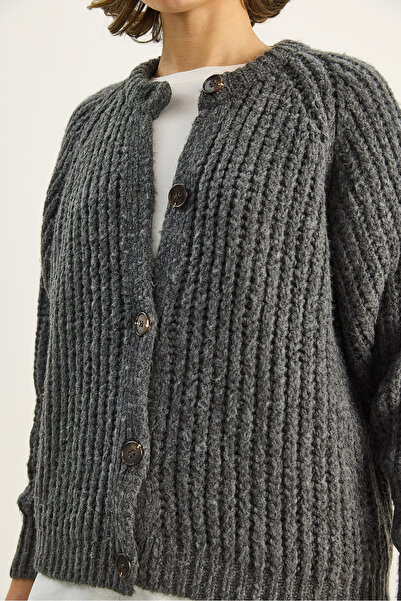 Bianco Lucci Women's Thick Knit Crew Neck Sweater Cardigan Th251061 60283743