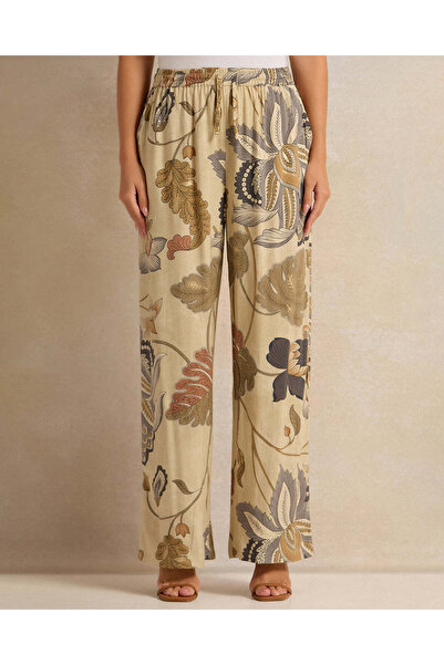 REDTAG بنطلون نسائي أرجل واسعة بطبعات متنوعة