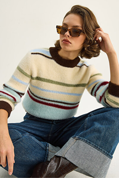 Bianco Lucci Women's Crew Neck Soft Textured Striped Plush Sweater 2507 60283725