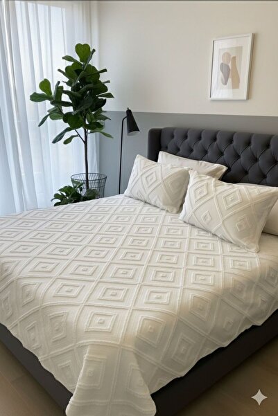BUGİ HOME COLLECTİON Geometric Nordic Double Bedspread 240 X 250 cm and 2 Pillows Ecru Color Chenille Embroidered