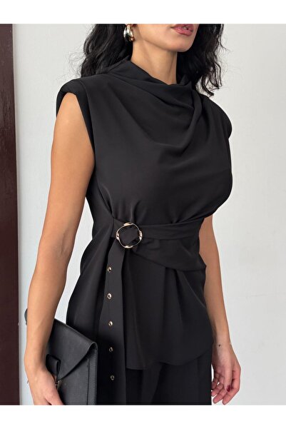 Emel Yıldız Shoulder Pad Detailed Sleeveless Blouse Black