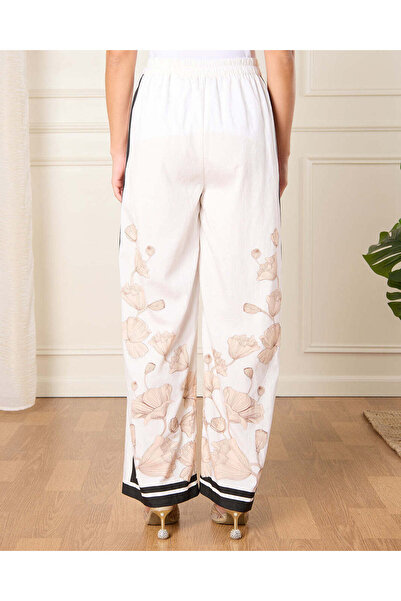 REDTAG Women Beige And White Elasticated Waist Trousers