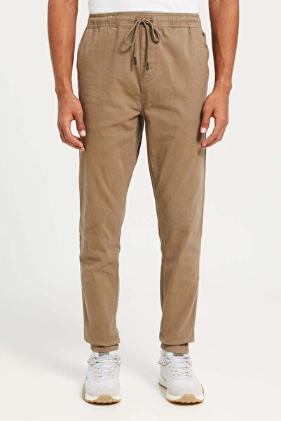 REDTAG Men Beige Slim Fit Pull On Trousers