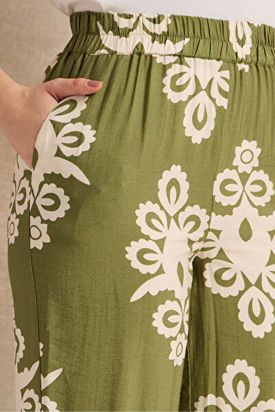 REDTAG Women Green Printed Trousers