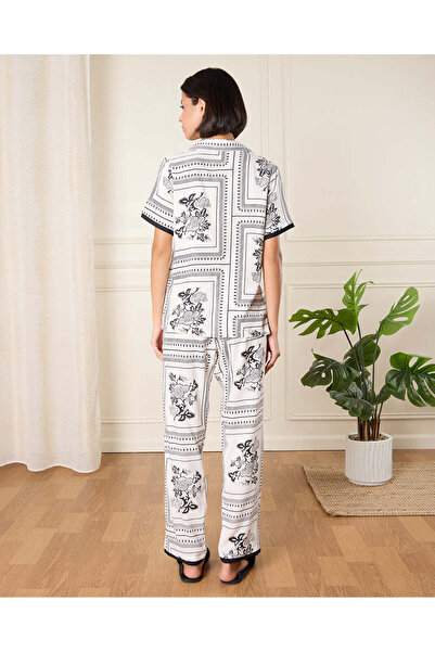 REDTAG Women Ivory Printed Pyjama Set (2 Piece)