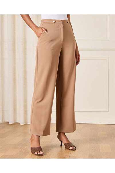 REDTAG بنطلون نسائي بني اللون بأزرار أرجل واسعة