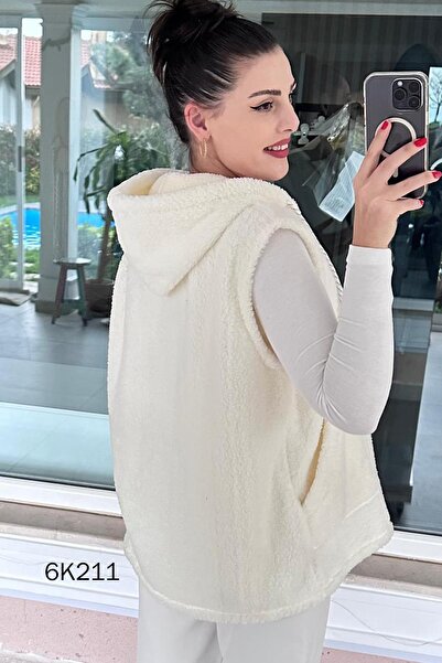 İnce Topuk Hooded Plush Vest 6K211