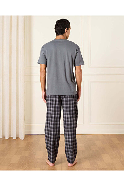 REDTAG Men Grey And Black Pyjama Set (2 Piece)