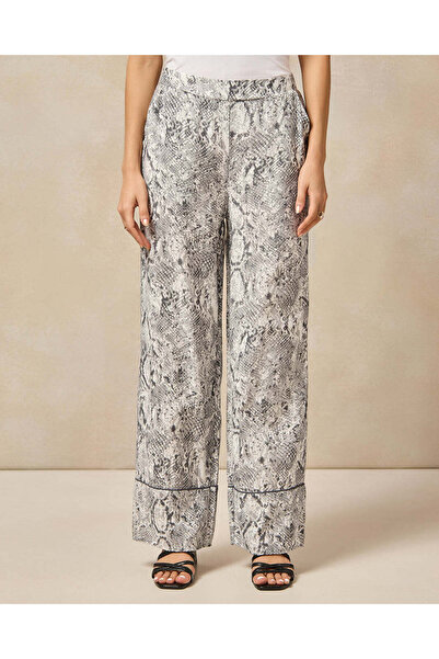 REDTAG Women Grey Printed Wide Leg Trouser