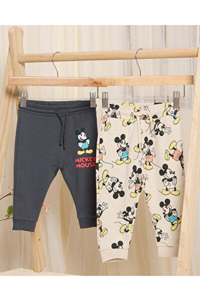 REDTAG طقم بنطال رياضي للأولاد الرضع باللون البيج الفاتح والفحمي (عبوة من قطع...