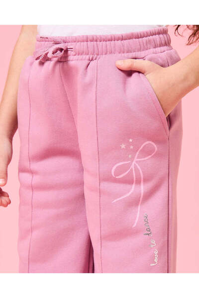 REDTAG بنطال رياضي رياضي بطبعة أرجوانية للبنات