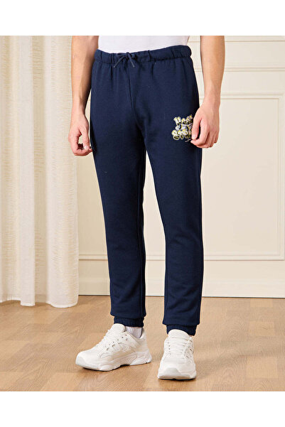 REDTAG بنطال رياضي مطبوع باللون الأزرق الداكن للأولاد الكبار