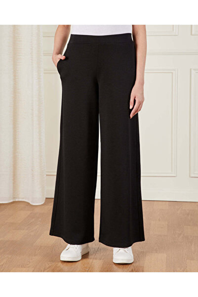 REDTAG بنطلون رياضي نسائي أسود أرجل واسعة