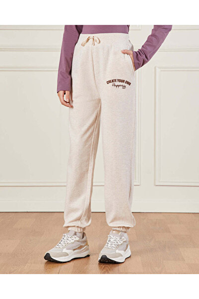 REDTAG بنطال رياضي أساسي باللون البيج للفتيات الكبيرات