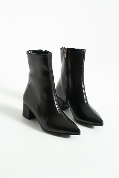 Gökçe Shoes Farve Siyah Desenli Rugan Günlük Kullanım Kadın Topuklu Bot