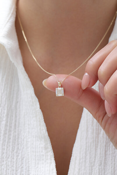 YAVUZ KUYUMCULUK 14 Ayar Altın Modern Baget Kolye