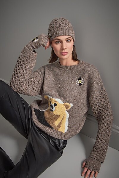 JOIN US El İşleme Arı Figürlü Gri Triko Kazak