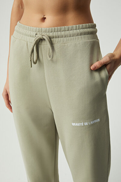 GRIMELANGE CARROLINE Kadın Nakış İşlemeli Relaxed Dar Paça Organik Pamuk Gri Eşofman Altı