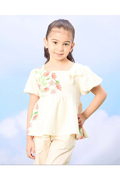 REDTAG بلوزة عاجية بطبعة زهور للبنات مع فيونكة