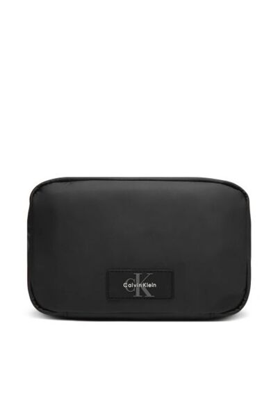 Calvin Klein Ανδρική τσάντα ταξιδιού με έμβλημα με γάντζο - Μαύρη