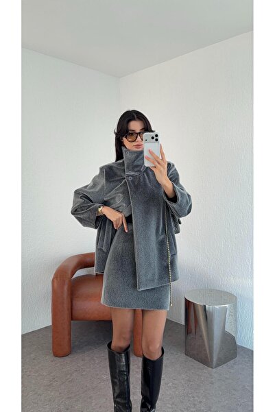 HAZELANNA Short Fur Gray Suit