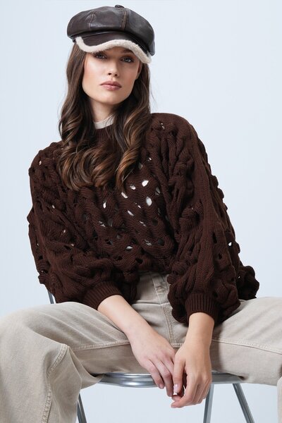 VAGGON Women's Brown Crew Neck Lace-Like Knit Knitwear Sweater Vs01460